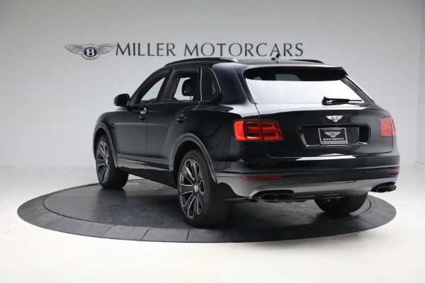 Used 2020 Bentley Bentayga V8 Design Series for sale $145,900 at Maserati of Greenwich in Greenwich CT 06830 5