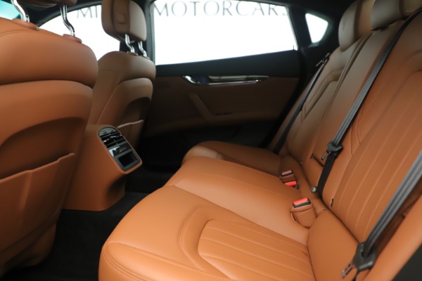 Used 2014 Maserati Quattroporte S Q4 for sale Sold at Maserati of Greenwich in Greenwich CT 06830 17