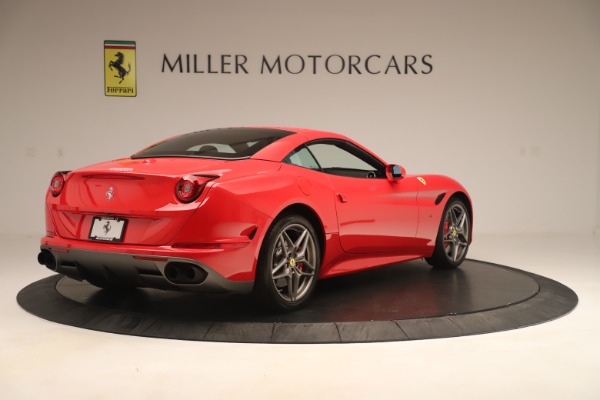 Used 2016 Ferrari California T for sale Sold at Maserati of Greenwich in Greenwich CT 06830 16