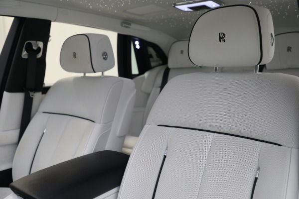 Used 2020 Rolls-Royce Phantom for sale $383,900 at Maserati of Greenwich in Greenwich CT 06830 17