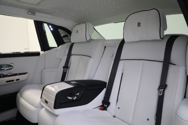 Used 2020 Rolls-Royce Phantom for sale Sold at Maserati of Greenwich in Greenwich CT 06830 20