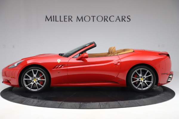 Used 2013 Ferrari California 30 for sale Sold at Maserati of Greenwich in Greenwich CT 06830 3