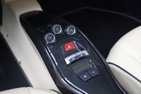Used 2013 Ferrari 458 Spider for sale Sold at Maserati of Greenwich in Greenwich CT 06830 28