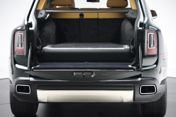 Used 2020 Rolls-Royce Cullinan for sale Sold at Maserati of Greenwich in Greenwich CT 06830 18