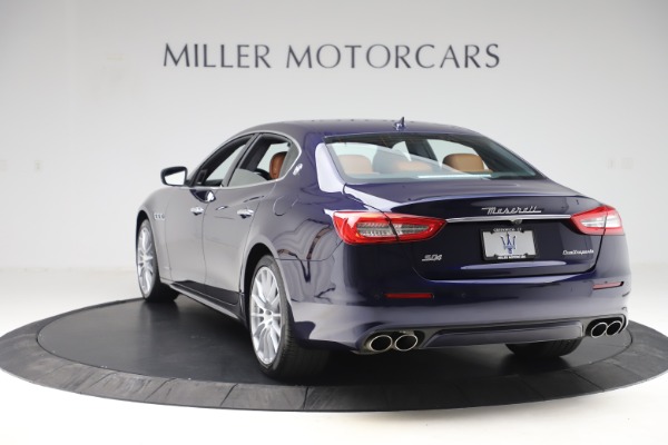 Used 2017 Maserati Quattroporte S Q4 GranLusso for sale Sold at Maserati of Greenwich in Greenwich CT 06830 5