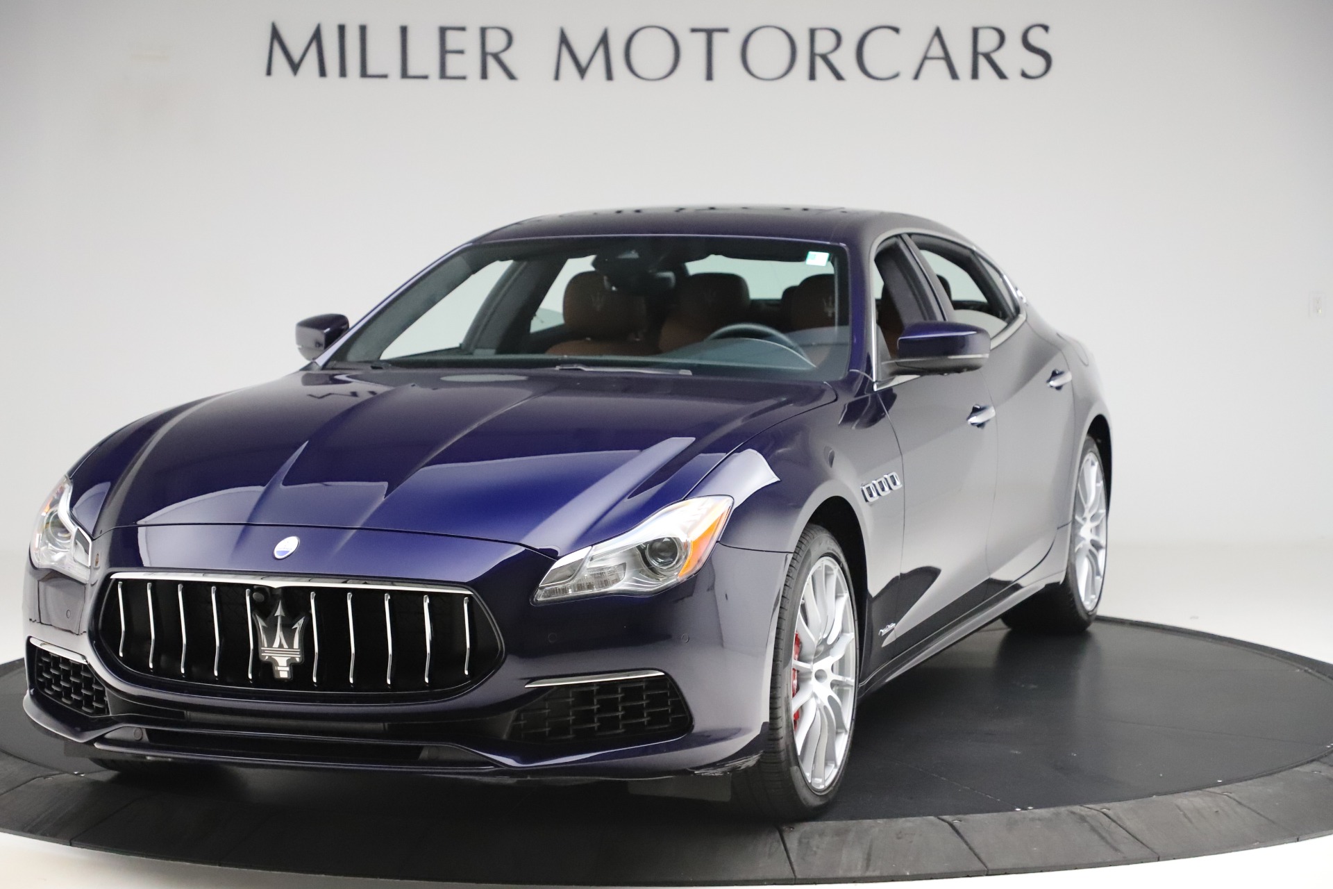 Used 2017 Maserati Quattroporte S Q4 GranLusso for sale Sold at Maserati of Greenwich in Greenwich CT 06830 1