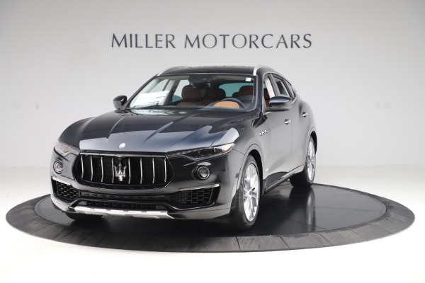 New 2019 Maserati Levante Q4 GranLusso for sale Sold at Maserati of Greenwich in Greenwich CT 06830 1