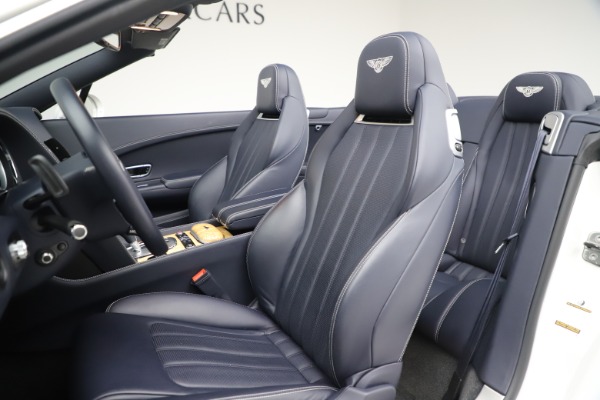 Used 2015 Bentley Continental GTC V8 for sale Sold at Maserati of Greenwich in Greenwich CT 06830 27