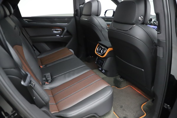 New 2020 Bentley Bentayga V8 Design Series for sale $216,860 at Maserati of Greenwich in Greenwich CT 06830 28