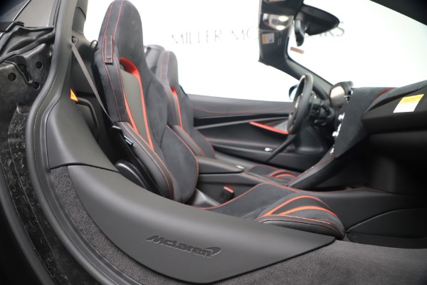 Used 2020 McLaren 720S Spider for sale $334,900 at Maserati of Greenwich in Greenwich CT 06830 27