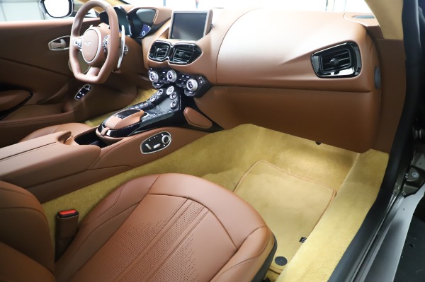 New 2020 Aston Martin Vantage Coupe for sale $180,450 at Maserati of Greenwich in Greenwich CT 06830 18