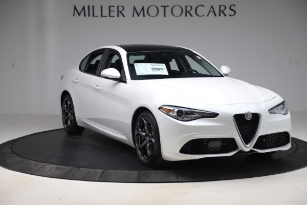 New 2019 Alfa Romeo Giulia Ti Sport Q4 for sale Sold at Maserati of Greenwich in Greenwich CT 06830 11