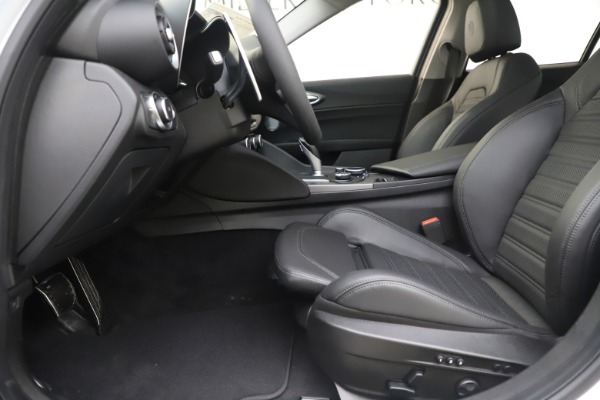 New 2019 Alfa Romeo Giulia Ti Sport Q4 for sale $54,540 at Maserati of Greenwich in Greenwich CT 06830 14