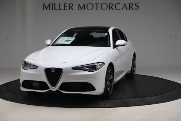 New 2019 Alfa Romeo Giulia Ti Sport Q4 for sale Sold at Maserati of Greenwich in Greenwich CT 06830 1