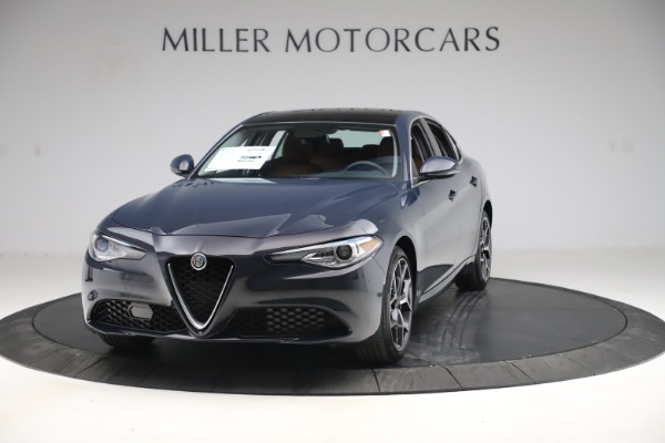 New 2019 Alfa Romeo Giulia Q4 for sale Sold at Maserati of Greenwich in Greenwich CT 06830 1