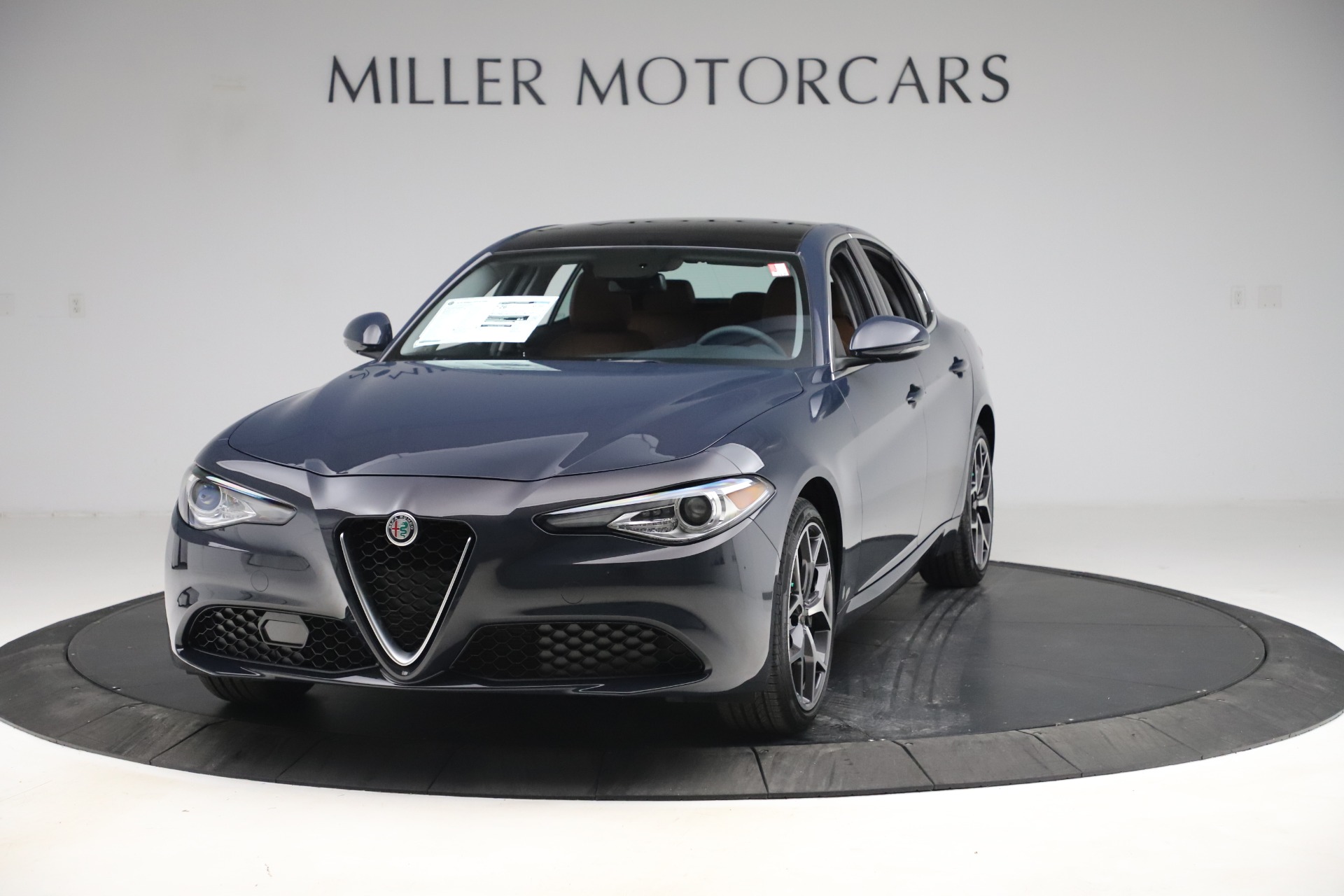 New 2019 Alfa Romeo Giulia Q4 for sale $45,240 at Maserati of Greenwich in Greenwich CT 06830 1