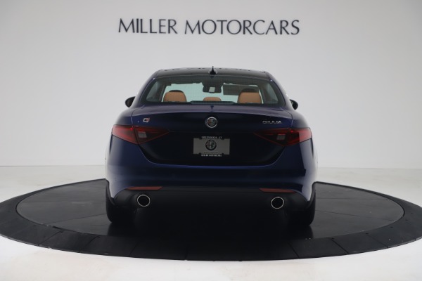 New 2019 Alfa Romeo Giulia Ti Lusso Q4 for sale Sold at Maserati of Greenwich in Greenwich CT 06830 6