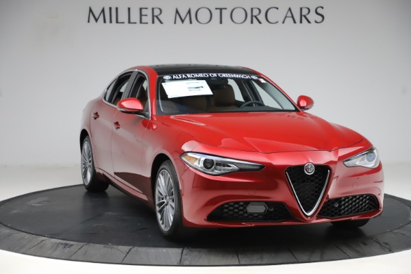 New 2019 Alfa Romeo Giulia Ti Lusso Q4 for sale Sold at Maserati of Greenwich in Greenwich CT 06830 11