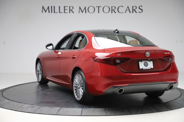 New 2019 Alfa Romeo Giulia Ti Lusso Q4 for sale Sold at Maserati of Greenwich in Greenwich CT 06830 5