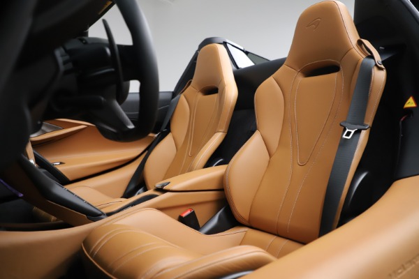 New 2020 McLaren 720S Spider Convertible for sale Sold at Maserati of Greenwich in Greenwich CT 06830 25