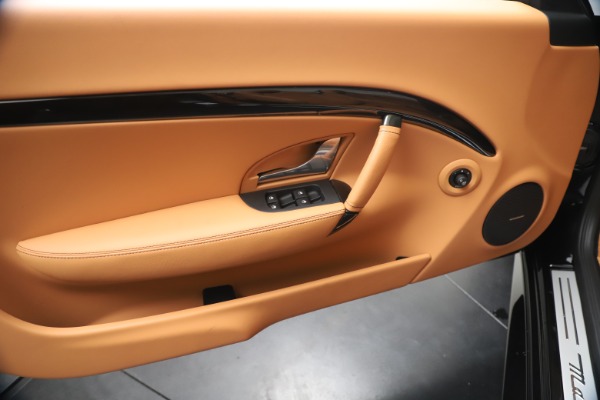 New 2019 Maserati GranTurismo Sport Convertible for sale $161,970 at Maserati of Greenwich in Greenwich CT 06830 23