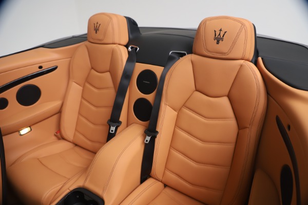 New 2019 Maserati GranTurismo Sport Convertible for sale $161,970 at Maserati of Greenwich in Greenwich CT 06830 24