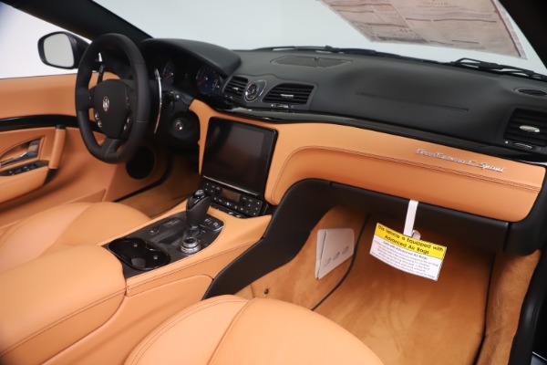 New 2019 Maserati GranTurismo Sport Convertible for sale $161,970 at Maserati of Greenwich in Greenwich CT 06830 26