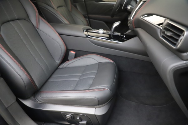 New 2019 Maserati Levante Q4 GranSport for sale Call for price at Maserati of Greenwich in Greenwich CT 06830 24