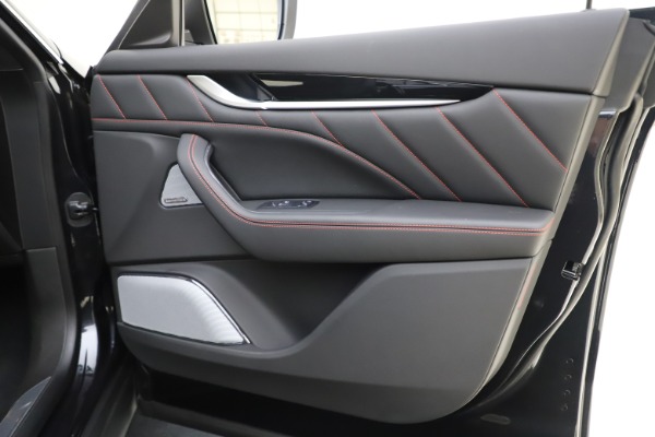 New 2019 Maserati Levante Q4 GranSport for sale Call for price at Maserati of Greenwich in Greenwich CT 06830 25