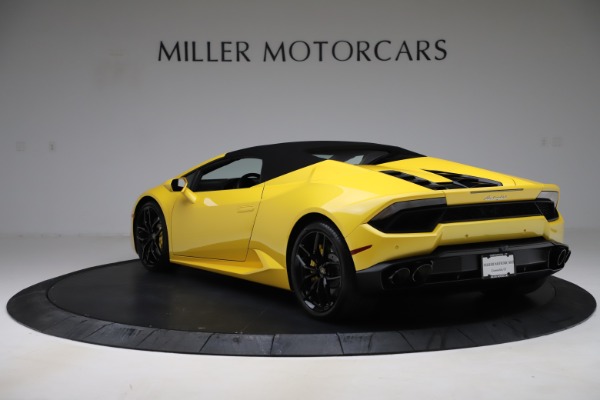 Used 2018 Lamborghini Huracan LP 580-2 Spyder for sale Sold at Maserati of Greenwich in Greenwich CT 06830 14