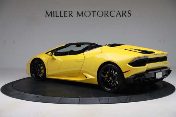 Used 2018 Lamborghini Huracan LP 580-2 Spyder for sale Sold at Maserati of Greenwich in Greenwich CT 06830 4