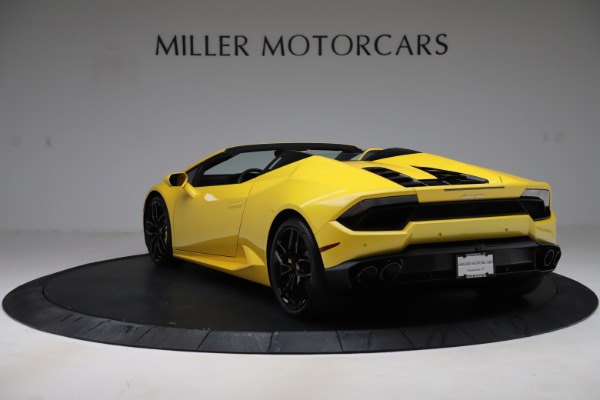 Used 2018 Lamborghini Huracan LP 580-2 Spyder for sale Sold at Maserati of Greenwich in Greenwich CT 06830 5