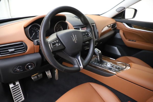 New 2019 Maserati Levante GranLusso for sale Sold at Maserati of Greenwich in Greenwich CT 06830 13