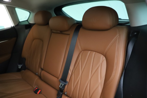 New 2019 Maserati Levante GranLusso for sale Sold at Maserati of Greenwich in Greenwich CT 06830 18