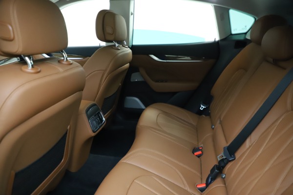 New 2019 Maserati Levante GranLusso for sale Sold at Maserati of Greenwich in Greenwich CT 06830 19