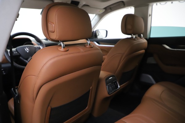 New 2019 Maserati Levante GranLusso for sale Sold at Maserati of Greenwich in Greenwich CT 06830 20