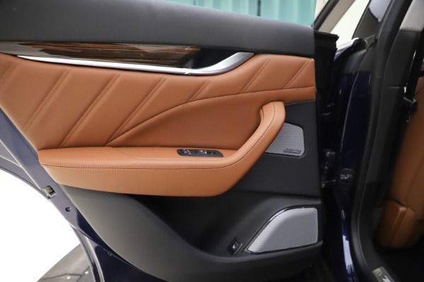 New 2019 Maserati Levante GranLusso for sale Sold at Maserati of Greenwich in Greenwich CT 06830 21