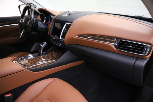 New 2019 Maserati Levante GranLusso for sale Sold at Maserati of Greenwich in Greenwich CT 06830 22