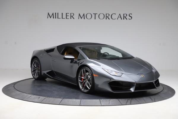 Used 2018 Lamborghini Huracan LP 580-2 Spyder for sale Sold at Maserati of Greenwich in Greenwich CT 06830 16