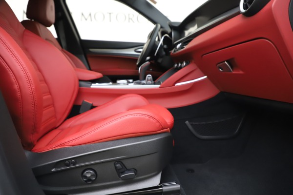 New 2020 Alfa Romeo Stelvio Ti Sport Q4 for sale Sold at Maserati of Greenwich in Greenwich CT 06830 23