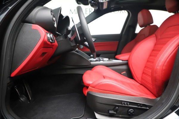 New 2020 Alfa Romeo Giulia Ti Sport Q4 for sale $56,440 at Maserati of Greenwich in Greenwich CT 06830 14