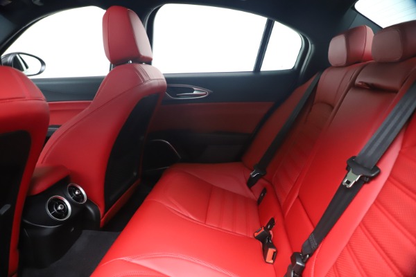 New 2020 Alfa Romeo Giulia Ti Sport Q4 for sale $56,440 at Maserati of Greenwich in Greenwich CT 06830 19