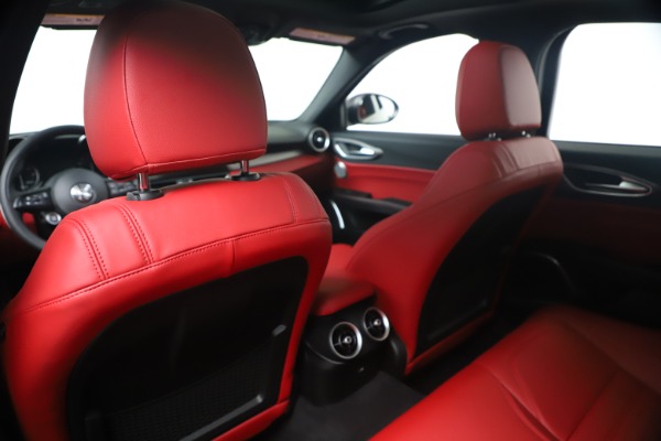 New 2020 Alfa Romeo Giulia Ti Sport Q4 for sale $56,440 at Maserati of Greenwich in Greenwich CT 06830 20
