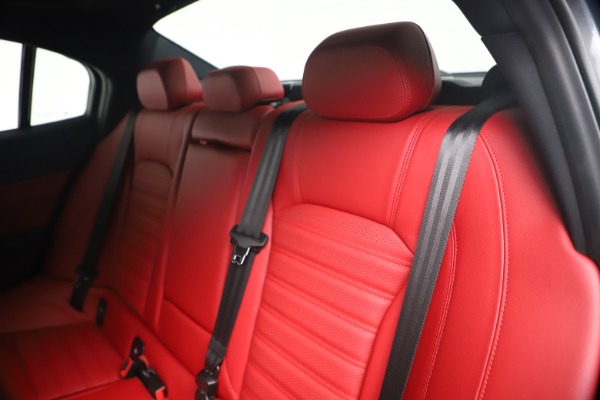 New 2020 Alfa Romeo Giulia Ti Sport Q4 for sale $53,790 at Maserati of Greenwich in Greenwich CT 06830 18