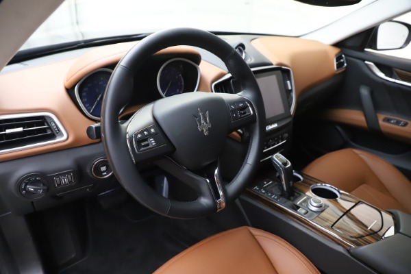 New 2020 Maserati Ghibli S Q4 GranLusso for sale Sold at Maserati of Greenwich in Greenwich CT 06830 13