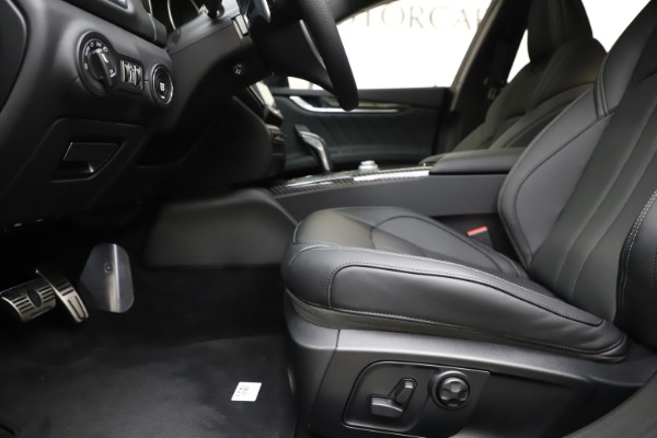 New 2020 Maserati Ghibli S Q4 GranSport for sale $90,285 at Maserati of Greenwich in Greenwich CT 06830 14