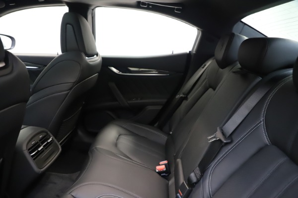 New 2020 Maserati Ghibli S Q4 GranSport for sale $90,285 at Maserati of Greenwich in Greenwich CT 06830 19
