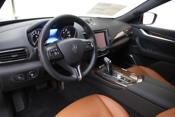 New 2020 Maserati Levante Q4 GranLusso for sale Sold at Maserati of Greenwich in Greenwich CT 06830 13