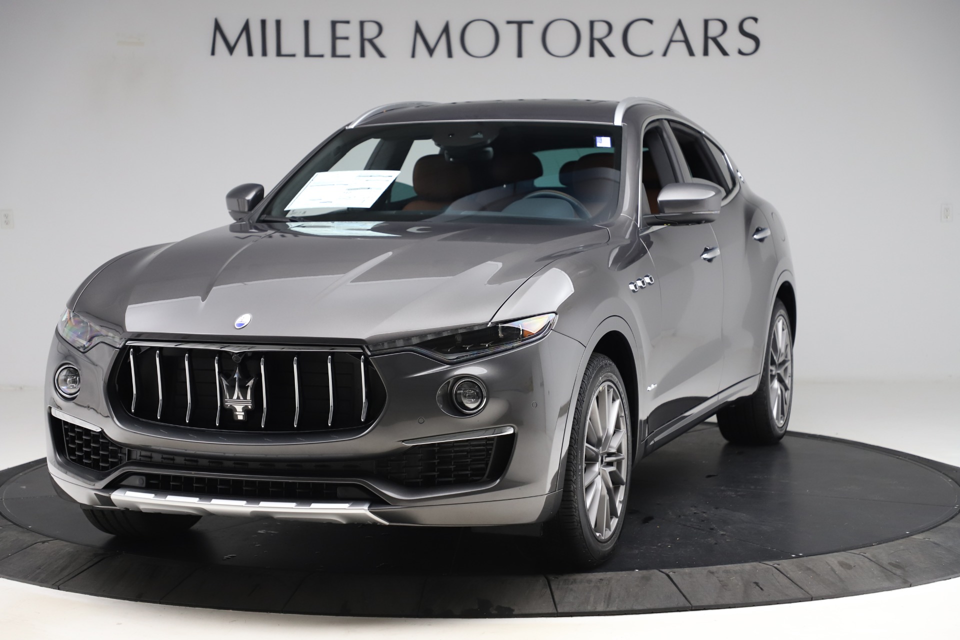 New 2020 Maserati Levante Q4 GranLusso for sale Sold at Maserati of Greenwich in Greenwich CT 06830 1