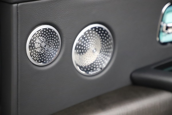 New 2020 Rolls-Royce Cullinan for sale $385,525 at Maserati of Greenwich in Greenwich CT 06830 24